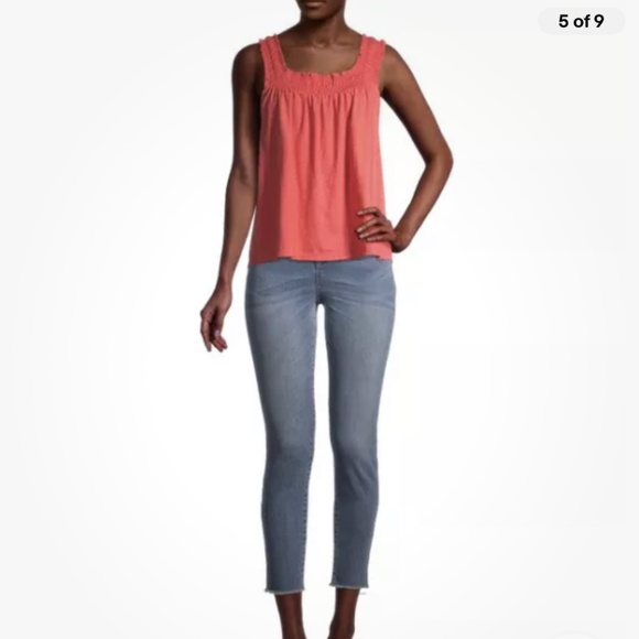 Time and Tru Women’s Smocked Strap Coral Tank Top Size Small … - Picture 5 of 9